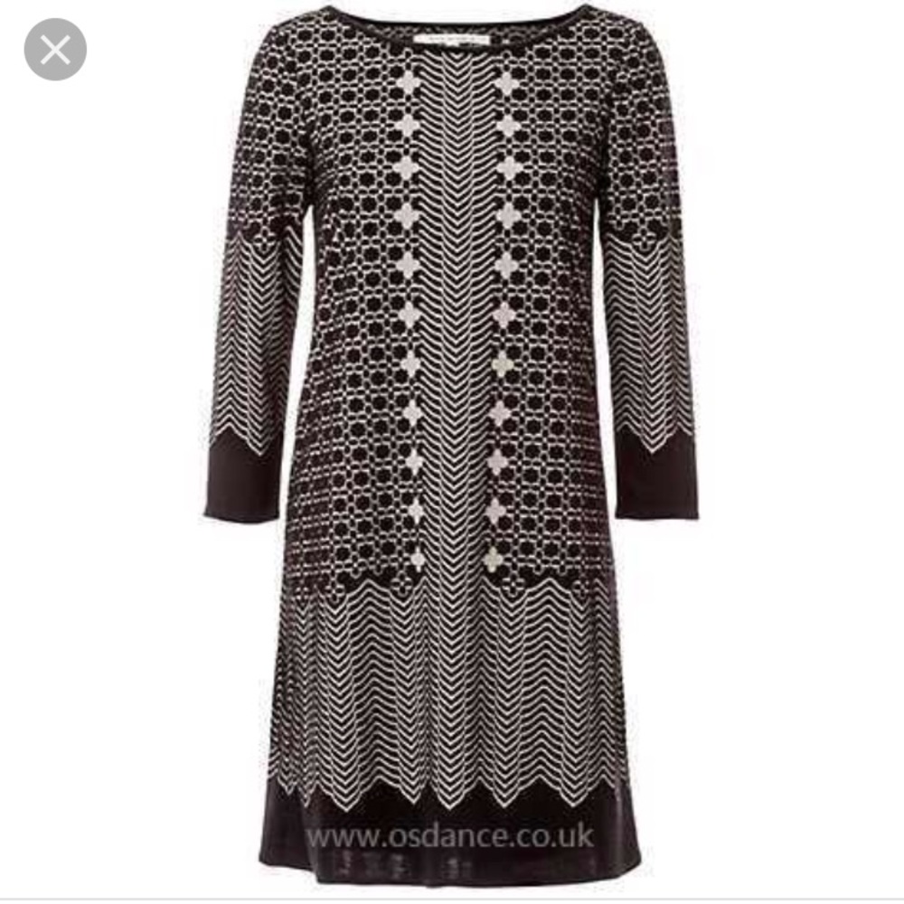 Max Studio Geo Beige & Black Dress Long Sleeve NEW